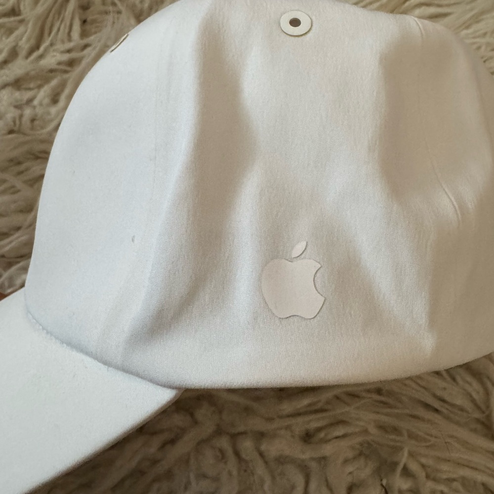 Apple White baseball cap